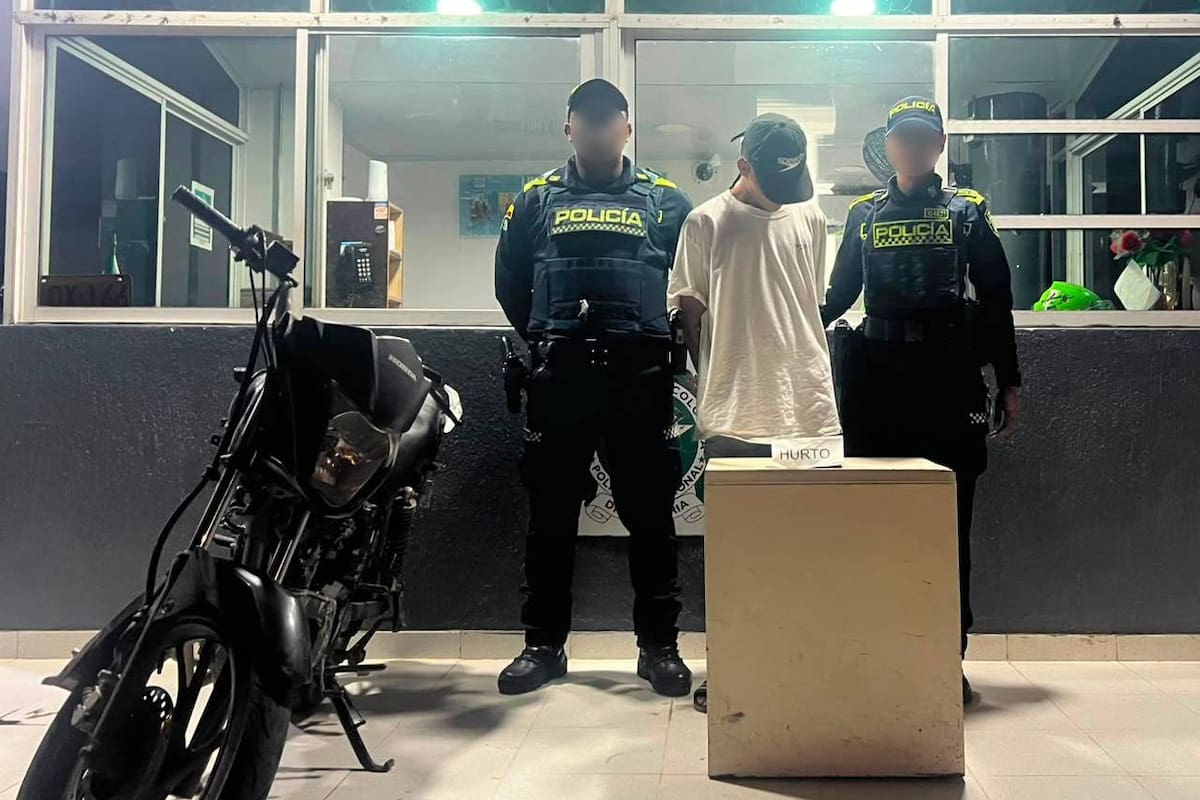 Persecución policial dejó un capturado por raponazo y una moto recuperada en Cartagena