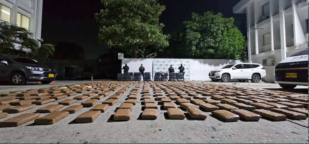Según las autoridades la droga incautada en Barranquilla era del la organización criminal 'los Costeños'..//Cortesía Mebar.