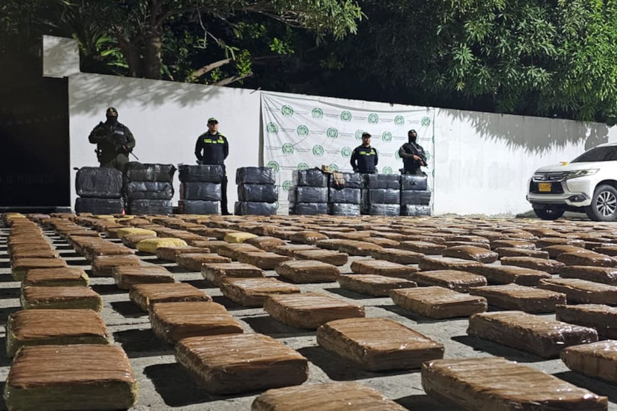 Duro golpe a ‘Los Costeños’: les incautan más de una tonelada de droga