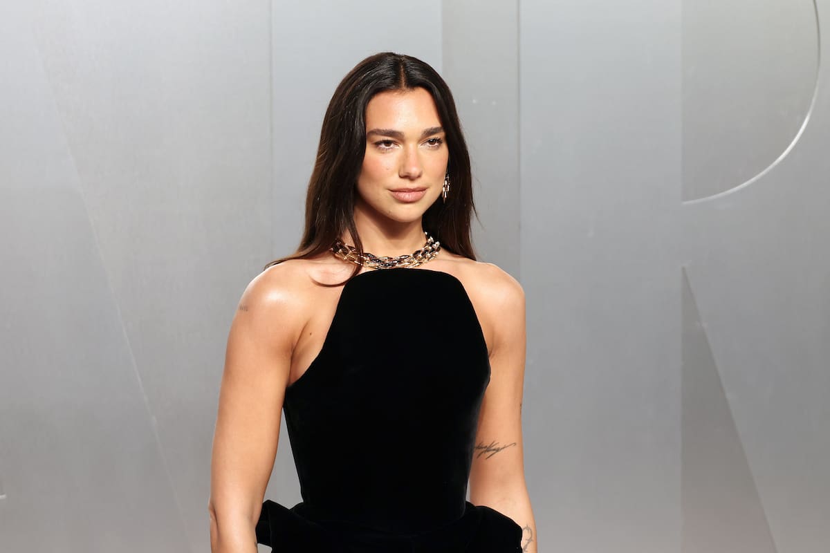 Samsung le responde a Dua Lipa tras demanda por uso de imagen y rechaza acusaciones