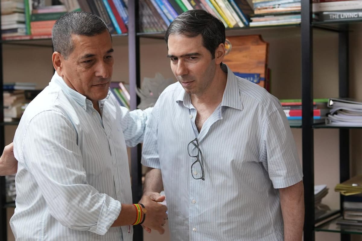 Alcalde Dumek Turbay anuncia obras para el estadio Jaime Morón y recibir a Junior de Barranquilla. / Foto: cortesía - Alcaldía de Cartagena.