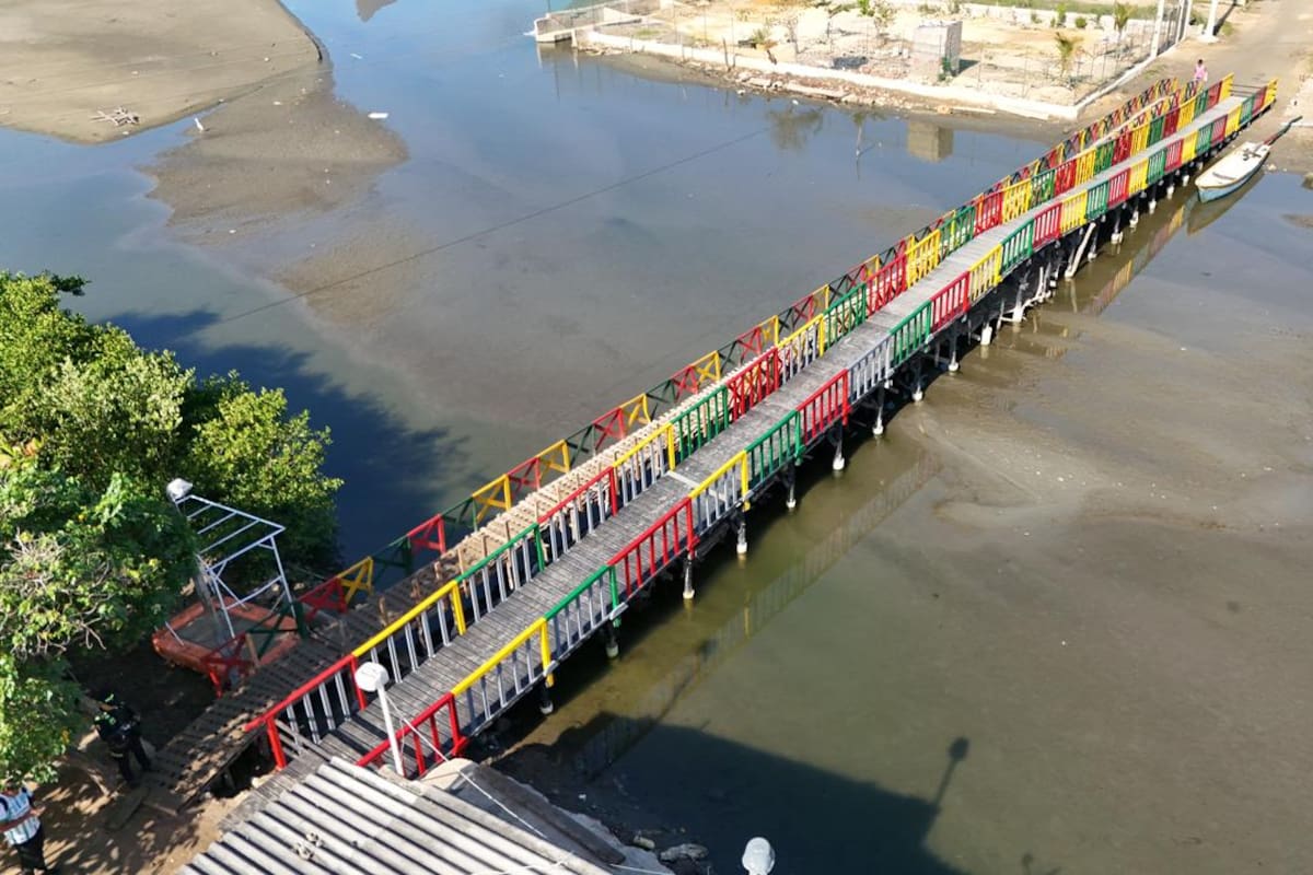 Alcaldía de Cartagena entrega puente clave para comunidades de La Boquilla