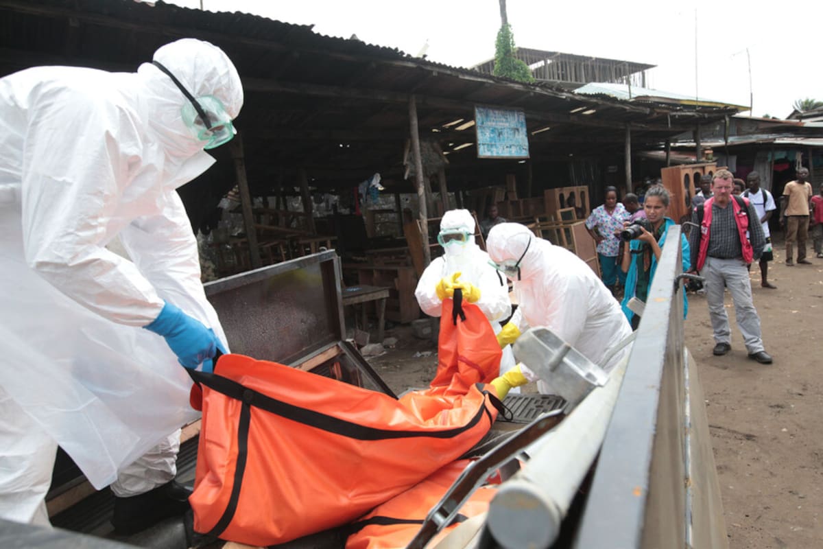 Brote de ébola en RD Congo deja 864 muertos y más de 2.100 casos confirmados