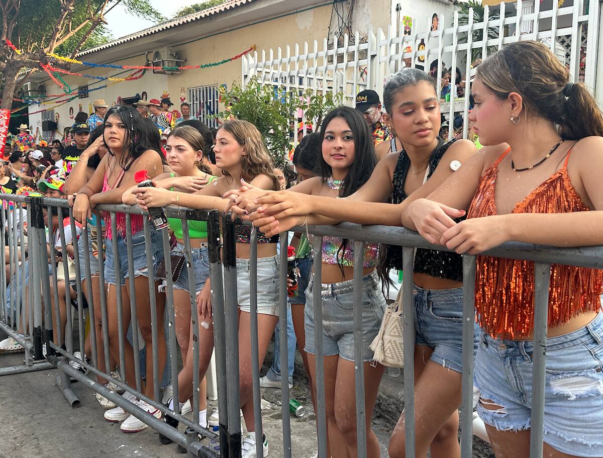 En los diferentes eventos del Carnaval de Barranquilla 2025 llegaron. muchos turistas.//El Universal.