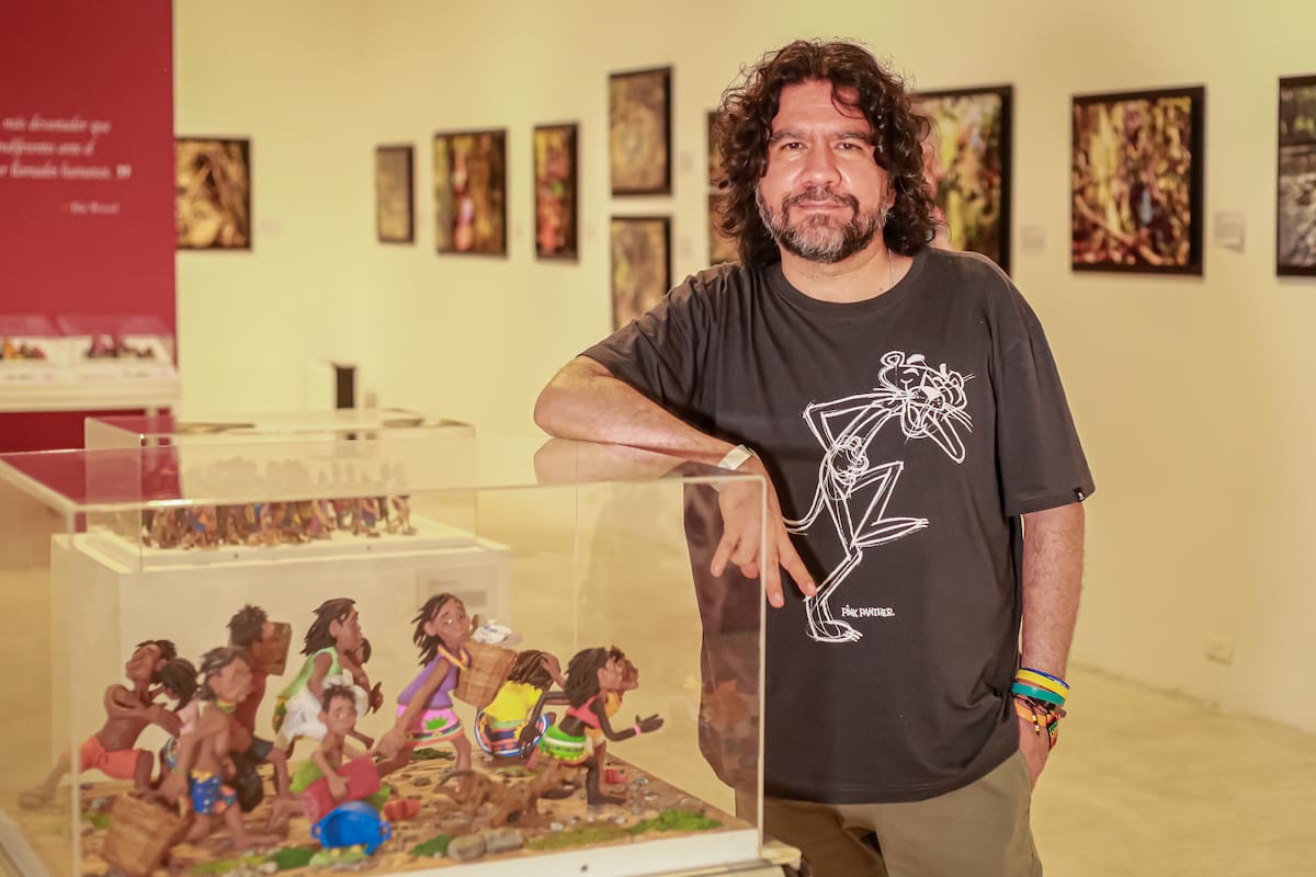Édgar Álvarez: el artista que pasó de contar ‘plasti-chistes’ a ‘plasti-realidades’