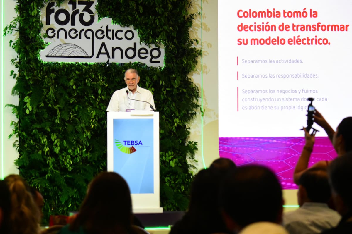 La propuesta de Verano para descentralizar las decisiones del sistema energético