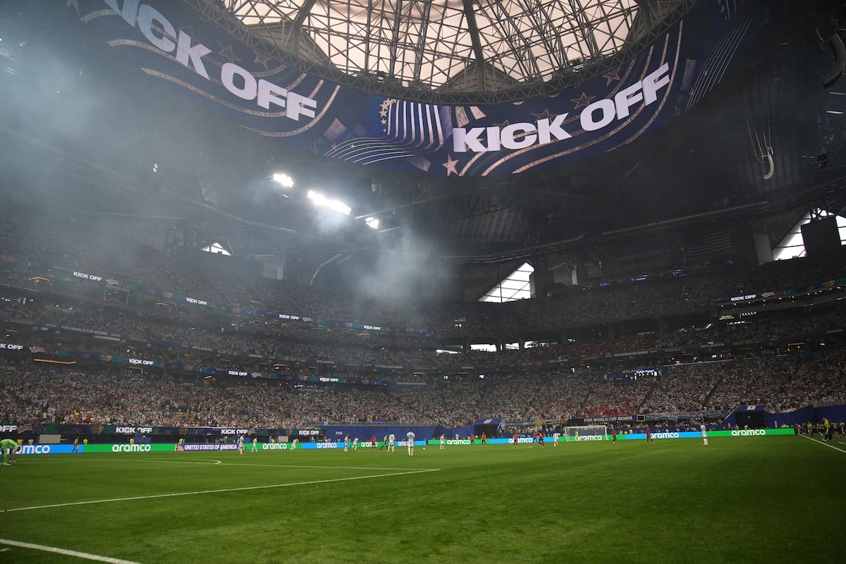Mundial: lo que espera recaudar la FIFA vendiendo el césped del estadio que albergará la final
