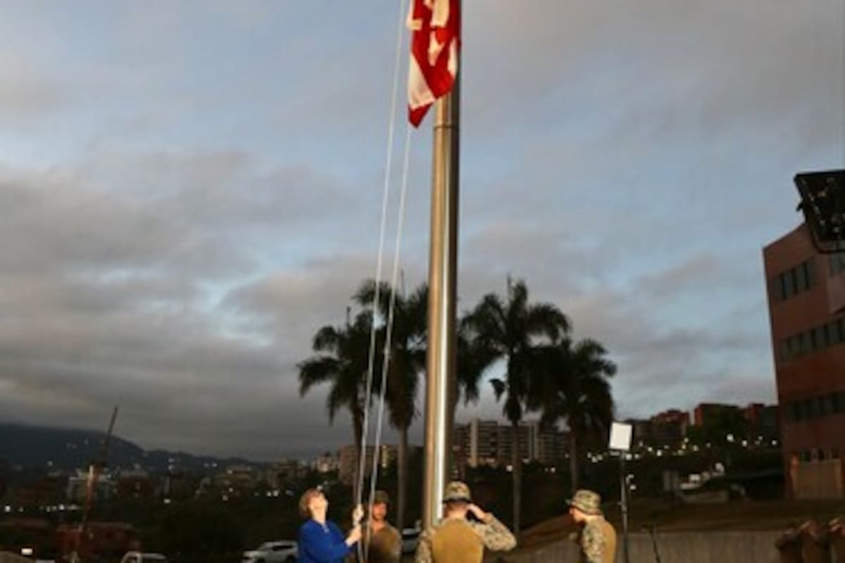 Estados Unidos reabre su embajada en Venezuela después de siete años