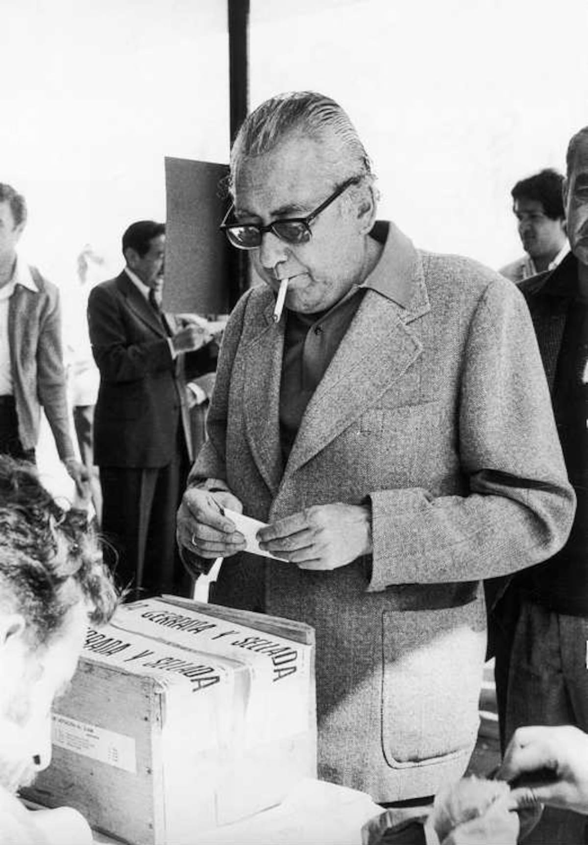 El 17 de diciembre de 1986 en Bogotá, sicarios del Cartel de Medellín asesinaron a Guillermo Cano Isaza, director del periódico El Espectador. COLPRENSA