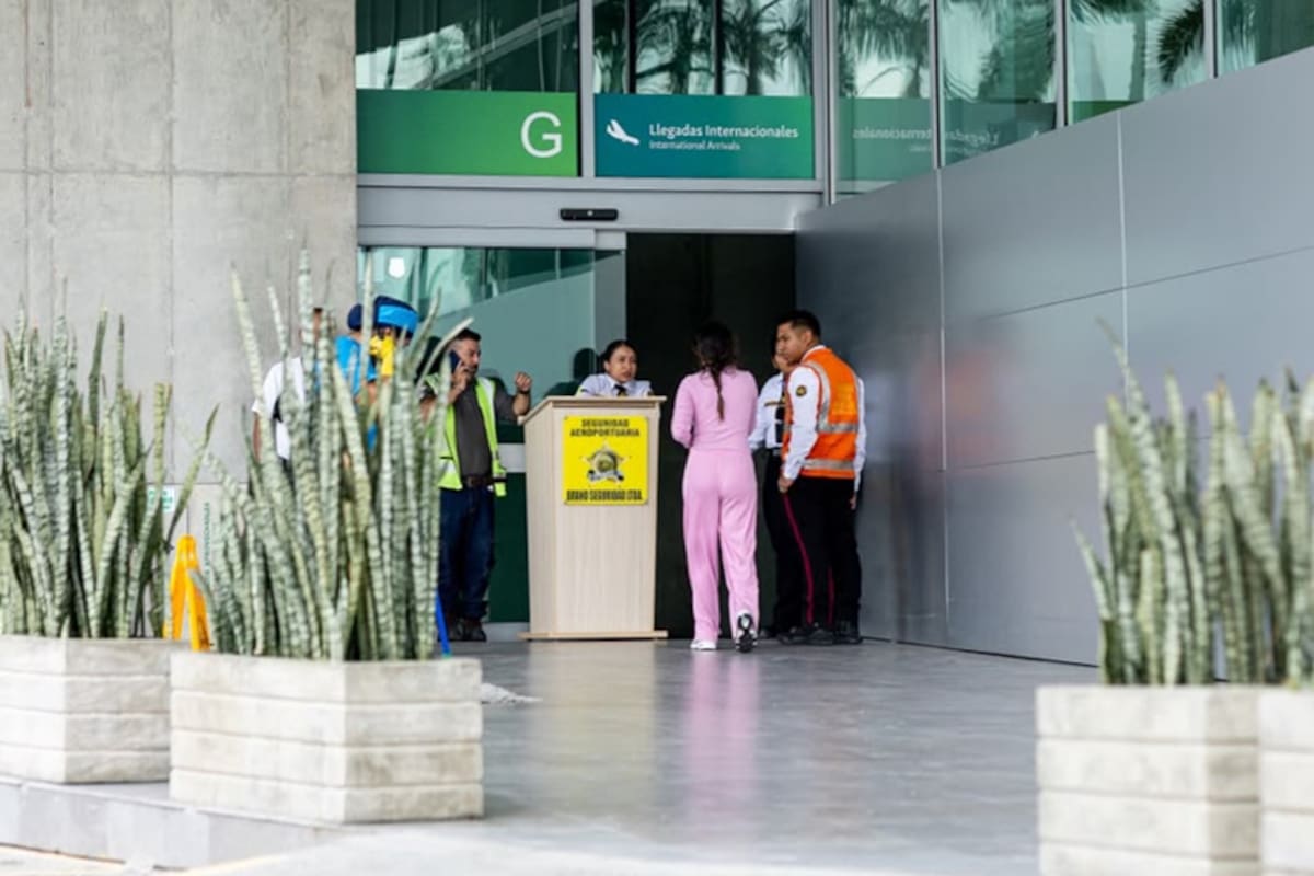 Aeropuerto de Pereira retoma vuelos nacionales e internacionales tras terremoto