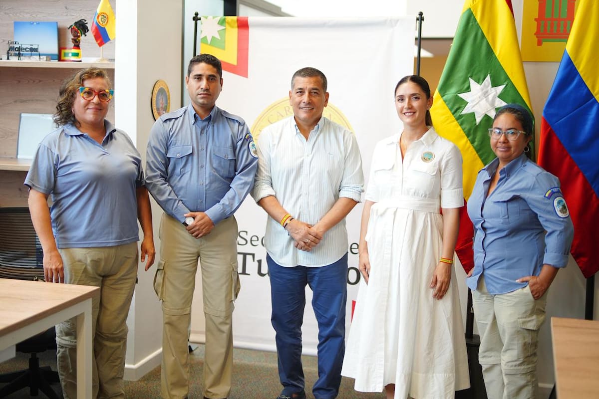 Alcaldía y Parques Nacionales aclaran cobro de seguro en Islas del Rosario