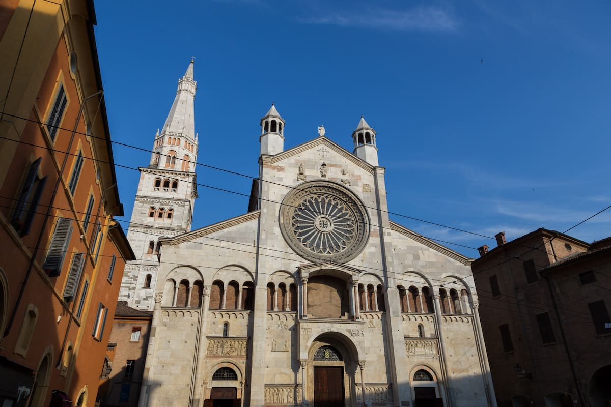El ataque ocurrió en la ciudad de Módena, norte de Italia. En la imagen, la catedral de Módena. // 123rf