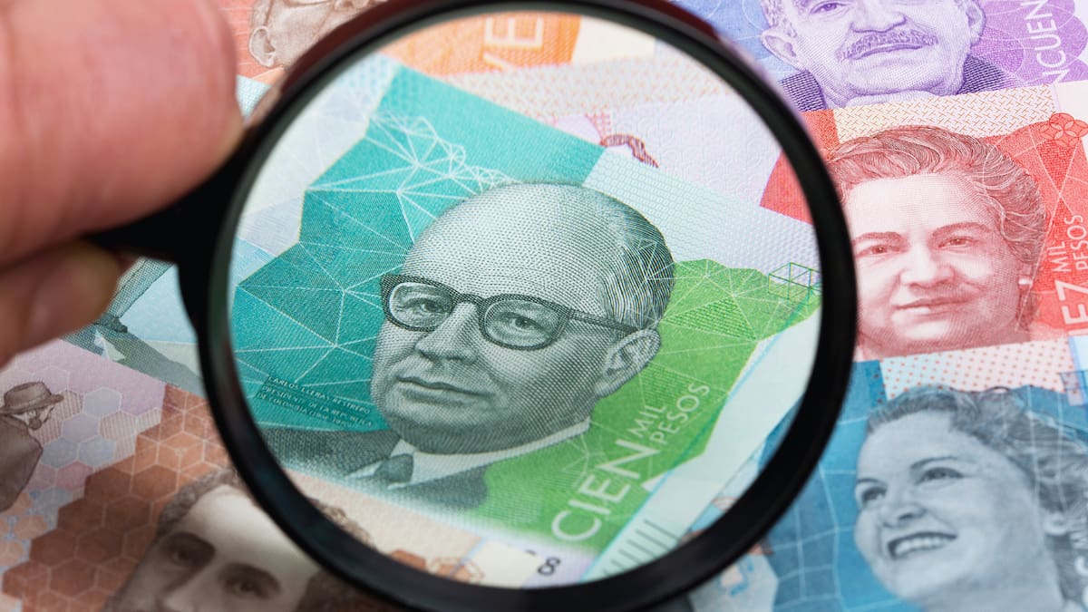 La normativa laboral colombiana establece que el empleador no puede reducir el salario de forma unilateral // 123rf.