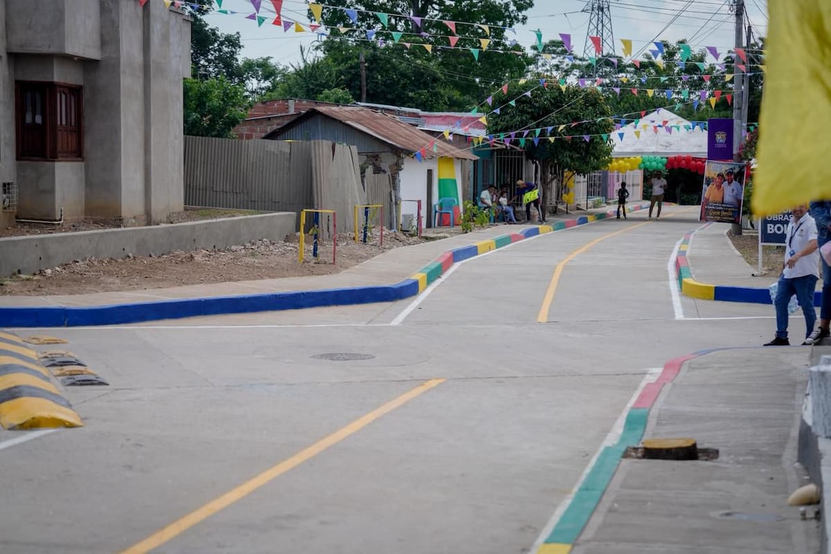 Yamil Arana inauguró nueva vía pavimentada en El Carmen de Bolívar: así quedó