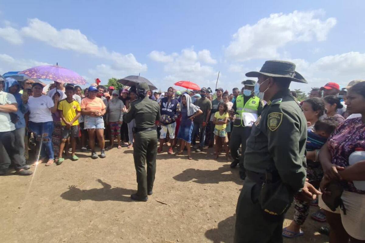 Desalojan a invasores de la margen izquierda de Montería