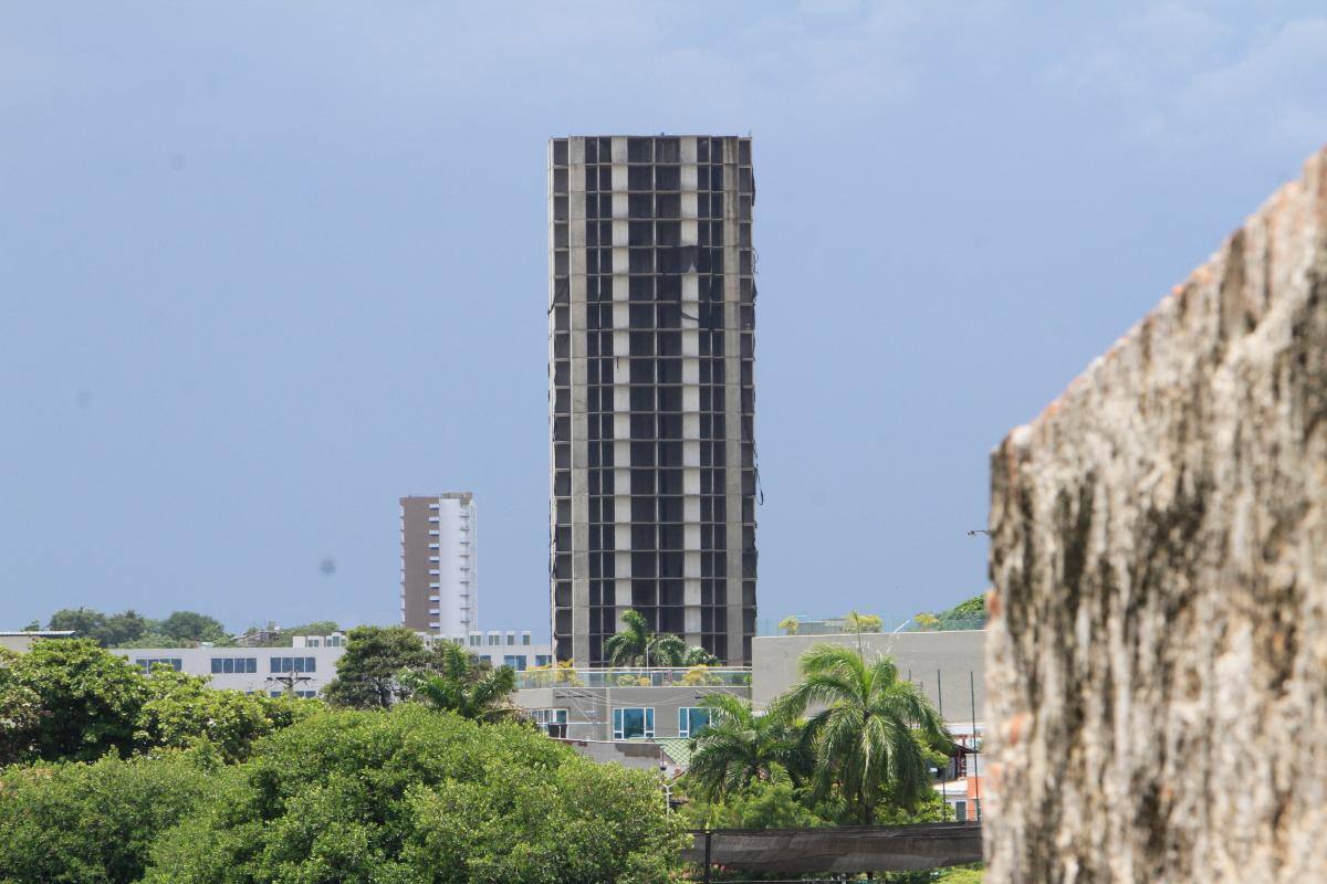 Abren nuevo proceso de consultoría para demoler Aquarela