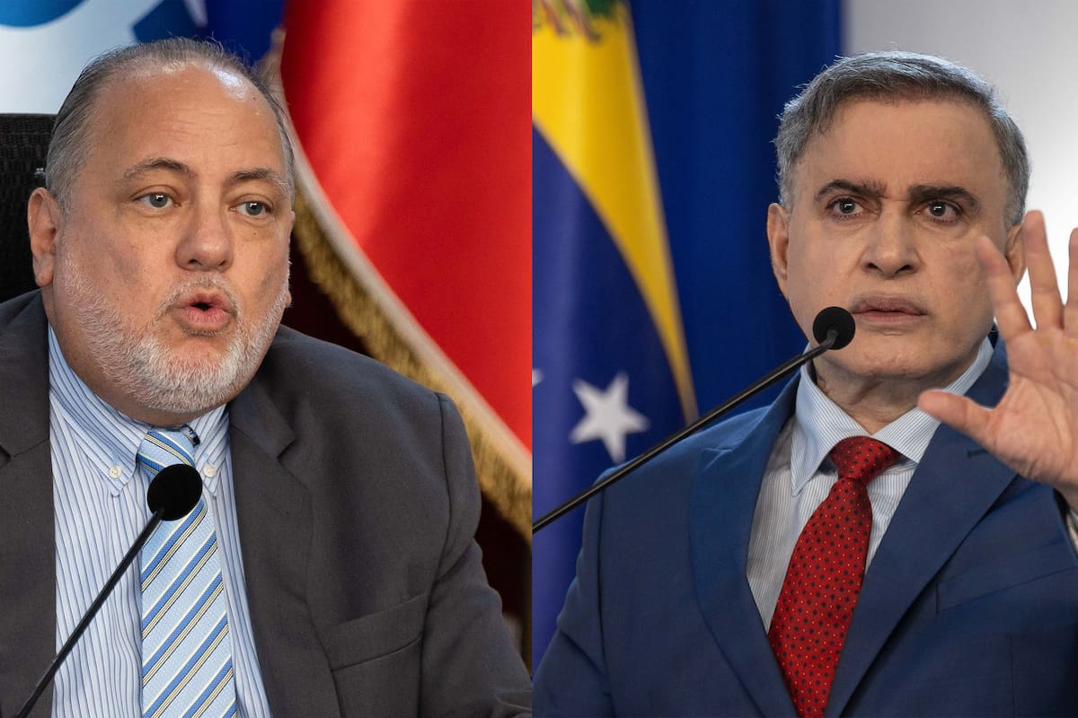 Renuncian fiscal general y defensor del Pueblo en Venezuela