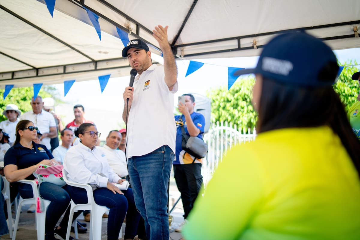 El gobernador de Bolívar, Yamil Arana, expone los planes para fortalecer el turismo en el departamento