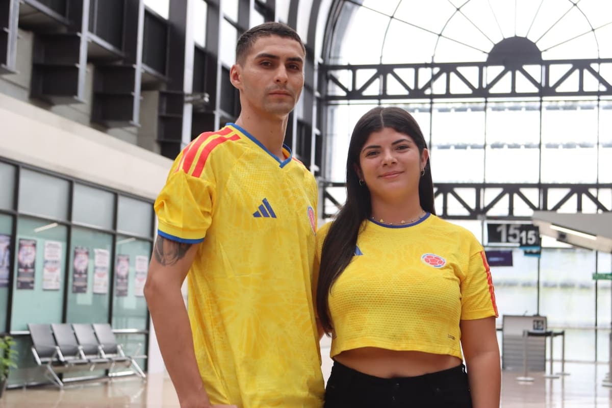 El incremento estará impulsado en gran medida por los aficionados que viajarán para acompañar a la Selección Colombia durante la Copa Mundial de la FIFA 2026. // Foto: Esteban Mantilla - Migración Colombia