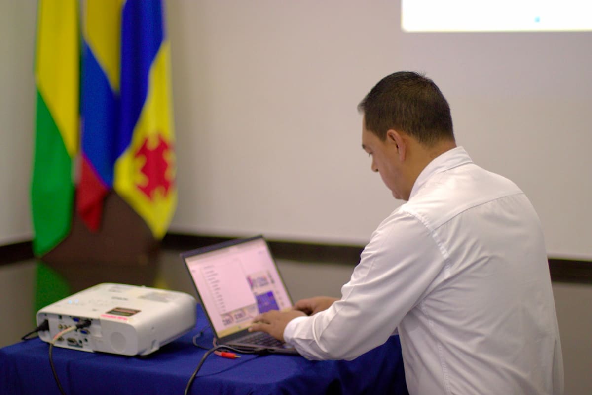 El llamado se da en un contexto de avance sostenido en las garantías electorales.