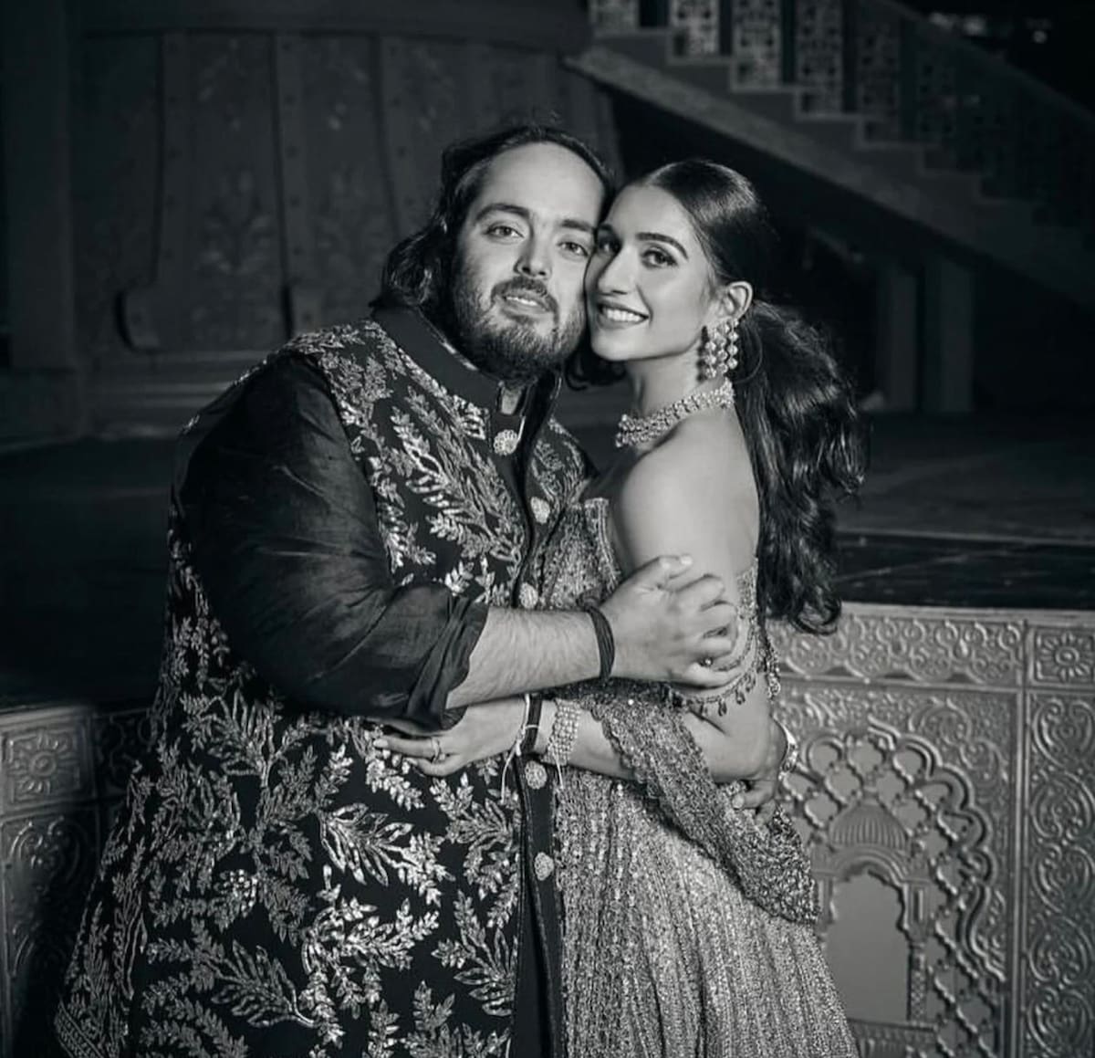 El millonario indio Anant Ambani, junto a su esposa Eahika Merchant. // Foto: tomada de X @anantambanii.