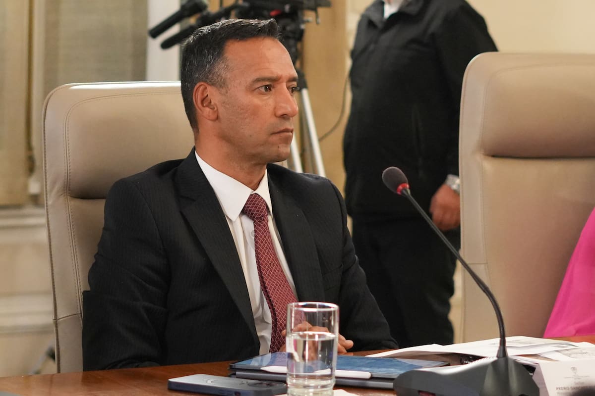 El ministro de Defensa, Pedro Sánchez Suárez, en medio del Consejo de Ministros televisado del 3 de marzo. // Foto: cortesía