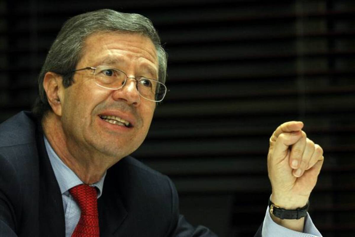 Para el ministro de Justicia, Juan Carlos Esguerra, éste es el único proyecto capaz de garantizar los derechos de las víctimas. COLPRENSA