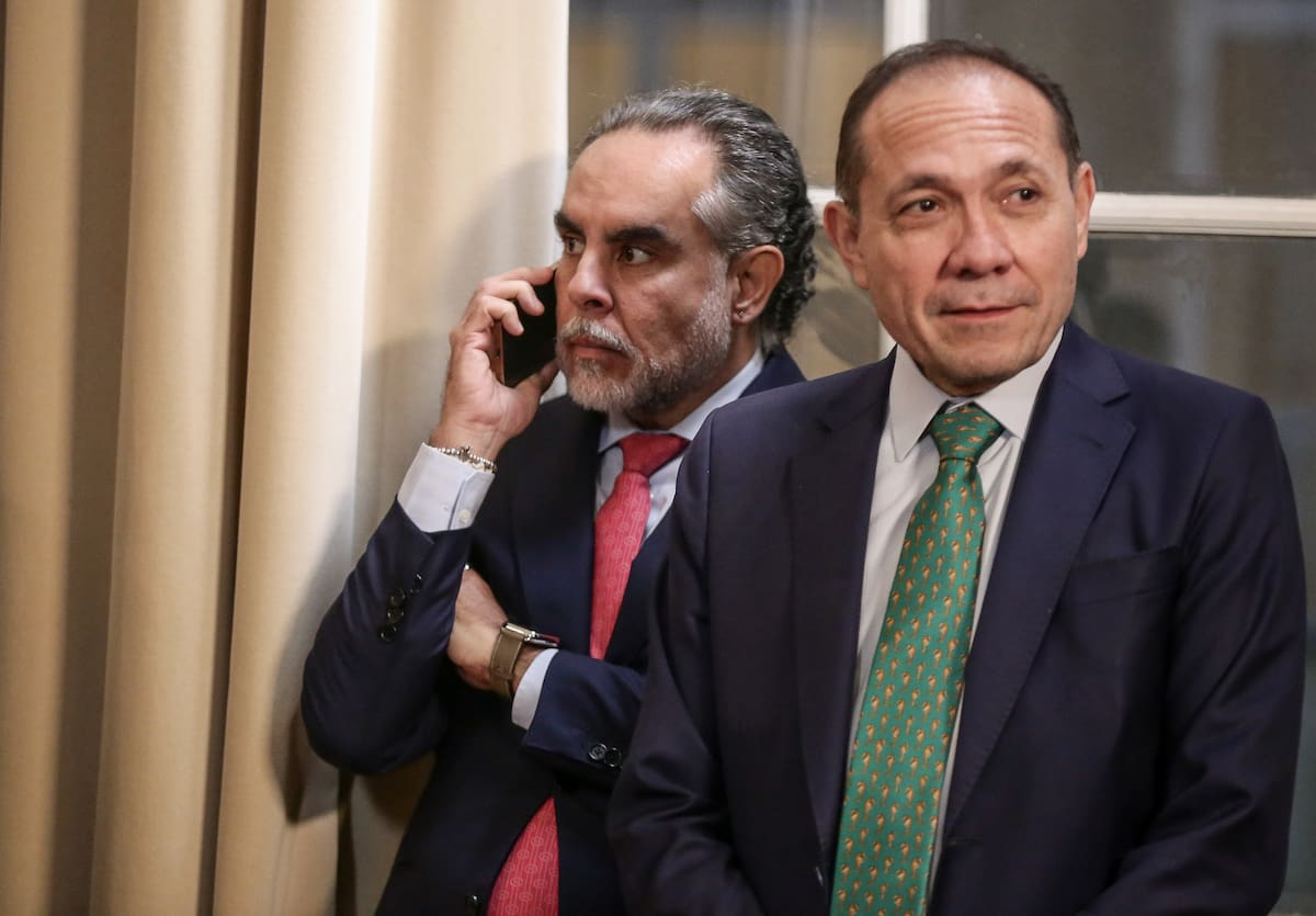 El ministro de Trabajo, Antonio Sanguino, y el ministro del Interior, Armando Benedetti. // Foto: Colprensa - Cristian Bayona.