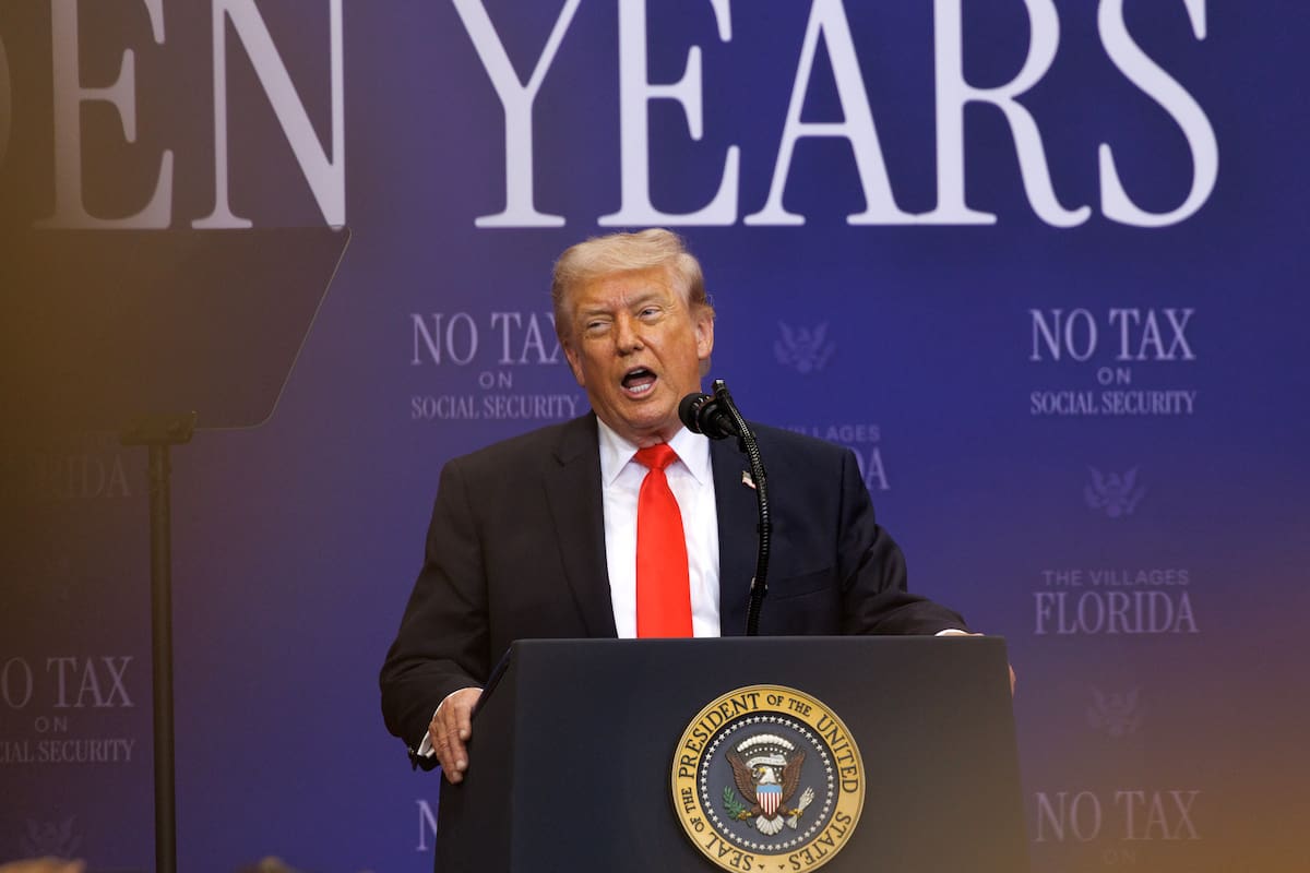 Trump desata polémica tras publicar mapa de Venezuela pintado con la bandera de EE. UU.