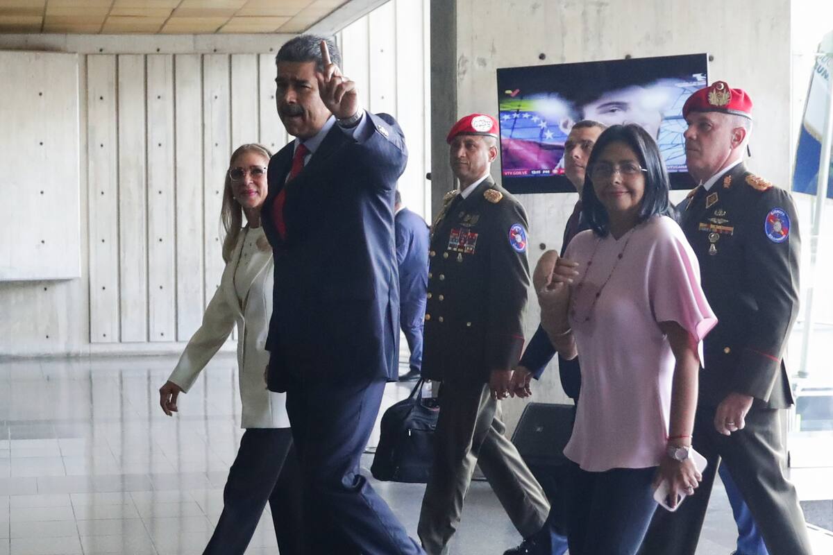 Nicolás Maduro dice que WhatsApp es una amenaza y pide eliminarla