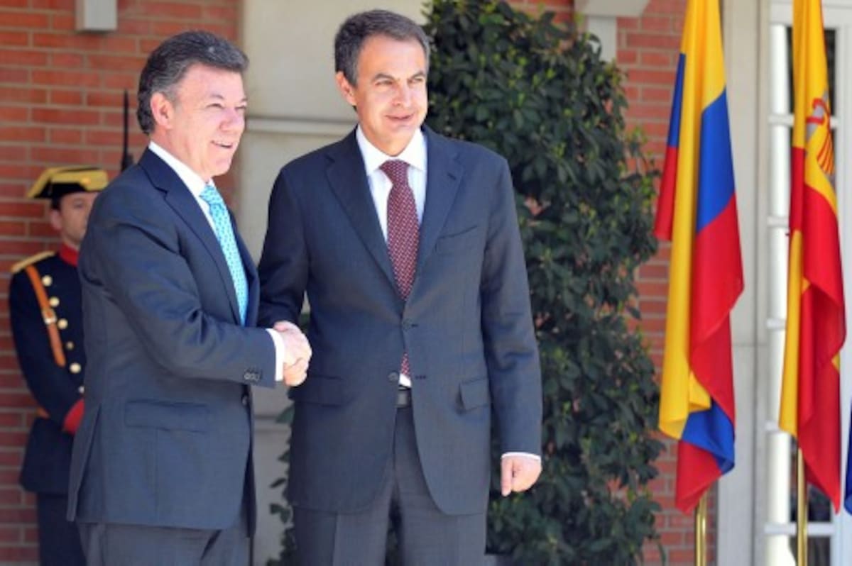 El presidente Santos y el presidente español, José Luís Rodríguez Zapatero, se reunieron en el Palacio Moncloa. COLPRENSA