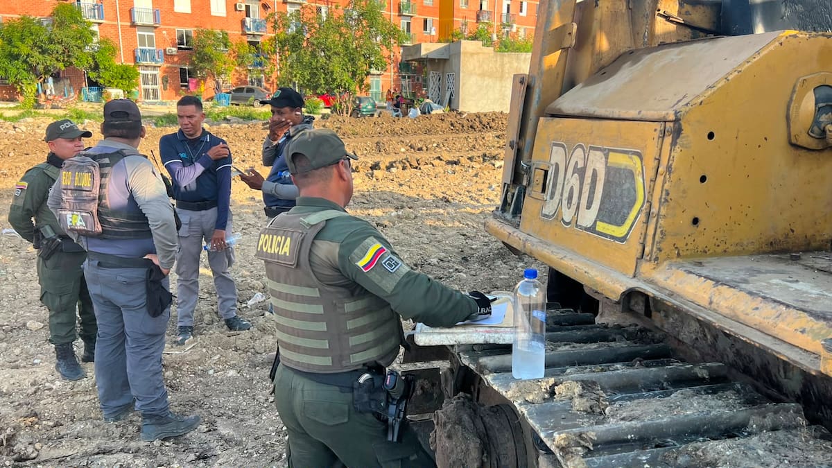 El procedimiento se llevó a cabo en un terreno cercano a la Terminal de Transportes de Cartagena. // Foto: cortesía - Guardia Ambiental Colombiana