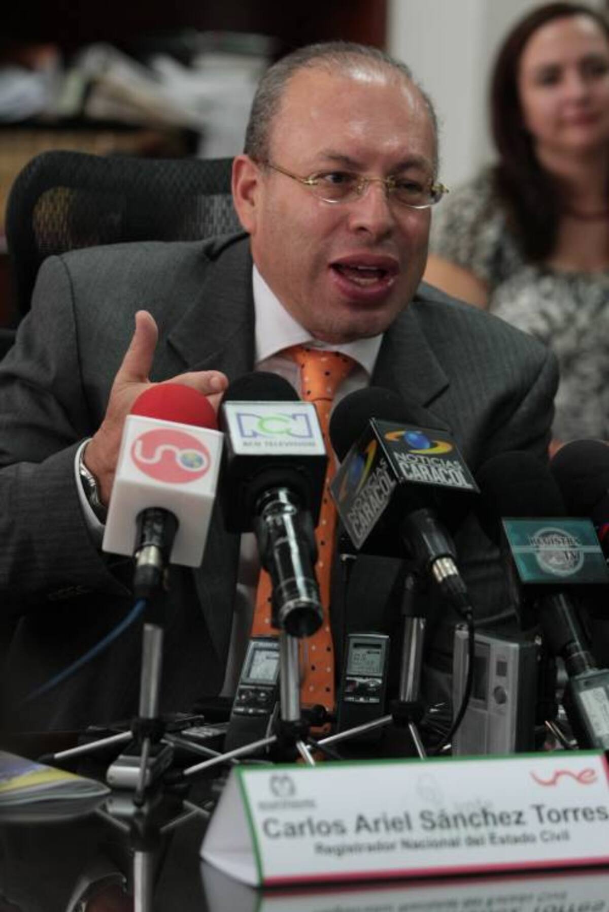Esta advertencia de la Registraduría se dio luego de conocerse un informe presentado por la Comisión Asesora para el Voto Electrónico. COLPRENSA