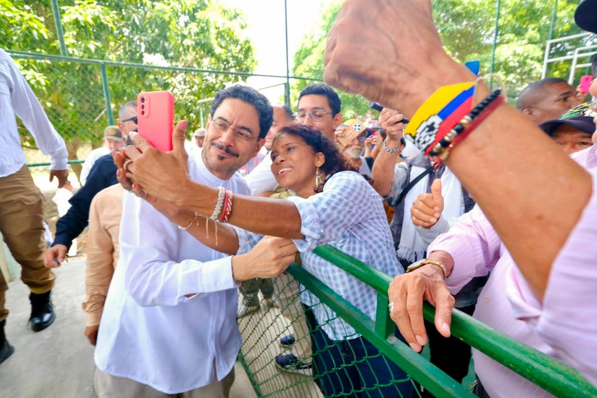 El senador del Pacto Histórico, Iván Cepeda, visitó Sincelejo y Cartagena este fin de semana. // Foto: cortesía - Pacto Histórico