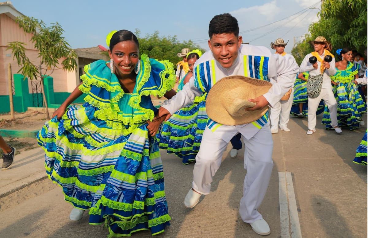 El Son de Pajarito, el baile típico de Campo de la Cruz, fue el que más apreció durante el desfile del Carnaval del Sur y sus Riberas.//Cortesía.