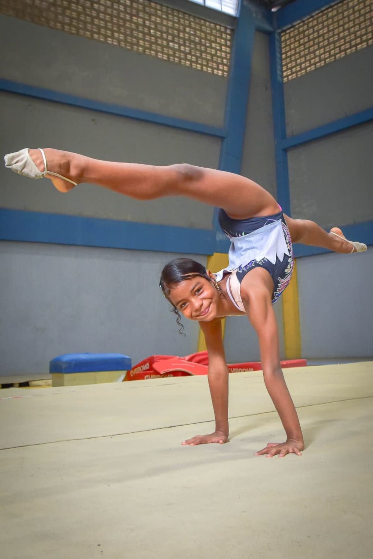 El talento de Lía Gabriela se ve en cada uno de los escenarios de gimnasia. // CORTESÍA- César Payares- LioKbria