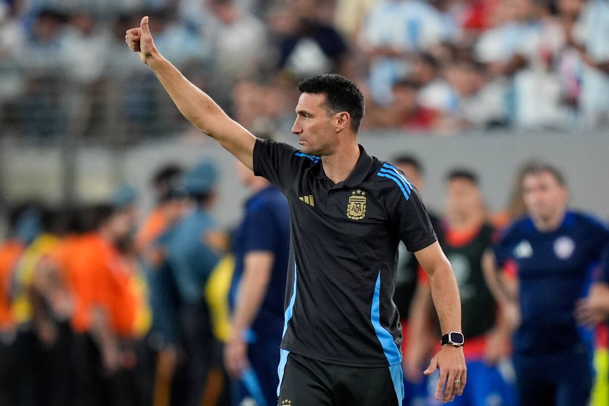 La dura sanción a Lionel Scaloni por demoras de Argentina en el entretiempo