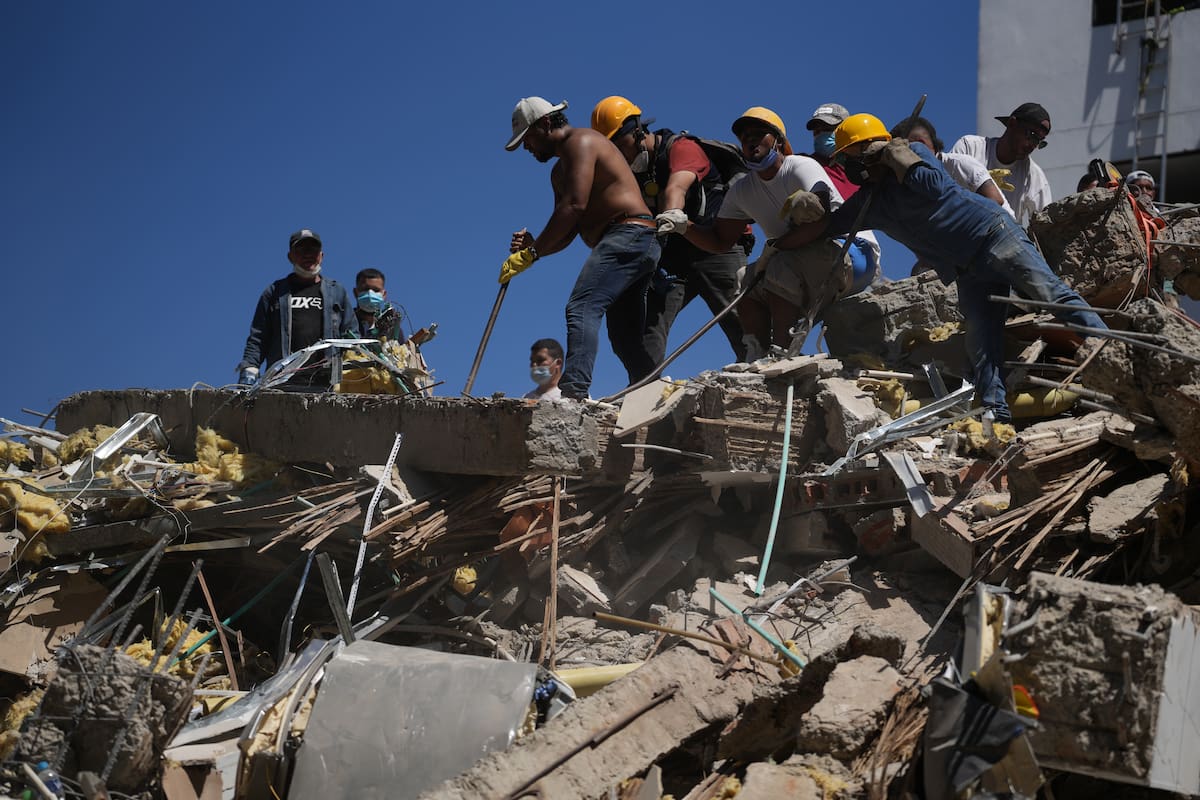 Barcelona dona 100.000 euros y lanza campaña de ayuda para afectados por terremoto en Colombia