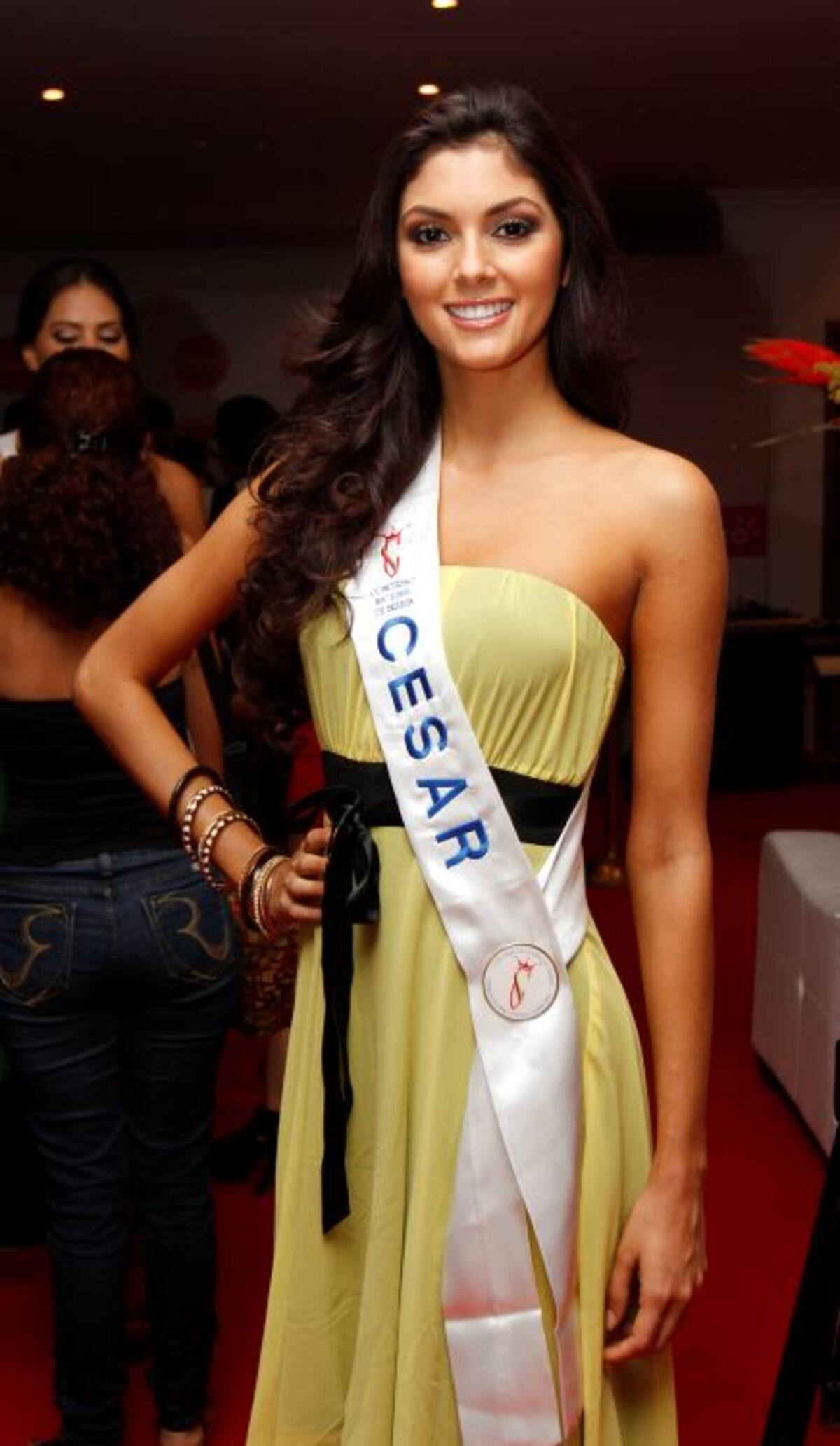 Stefany Giraldo, Señorita Cesar, ocupó el segundo puesto.