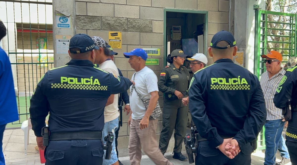 En Barranquilla las autoridades destacaron el comportamiento ciudadano durante la jornada electoral de este domingo 21 de junio.//Cortesía Policía Mebar.