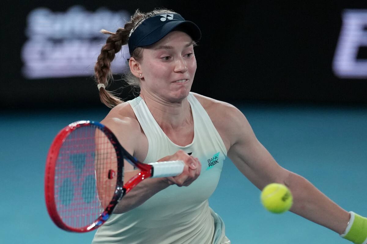 Elena Rybakina se enfrentará a Aryna Sabalenka en la final del Abierto de Australia. //Foto, AP: Dita Alangkara