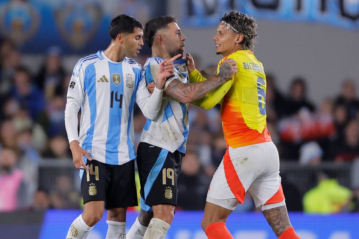 Otamendi fue clave en la llegada de Richard Ríos a Benfica, esto le dijo