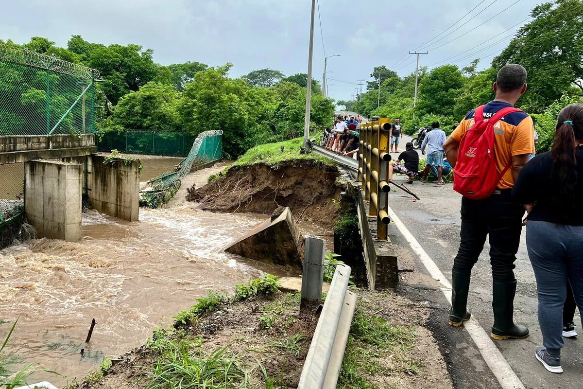 Gobernación atiende emergencia causada por lluvias en municipio del Atlántico