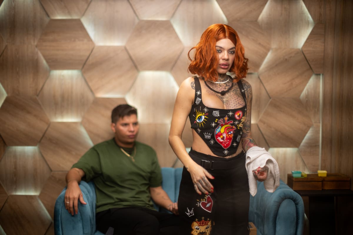 Melissa Gate se enfureció y abandonó entrevista: “Ya dejé las armas”