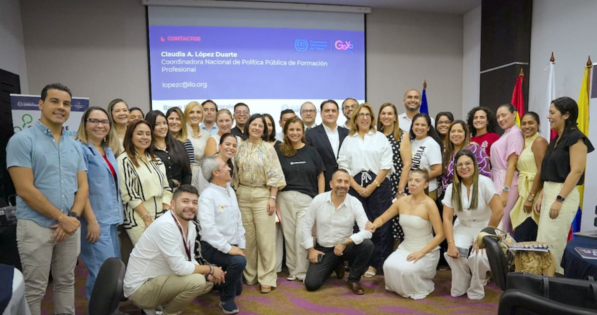 Representantes de entidades que se interesan por la generación de empleos en Colombia, se reunieron con la OIT en Barranquilla, para fortalecer la ruta de generación de ingresos y la empleabilidad juvenil.// Cortesía Prensa OIT.