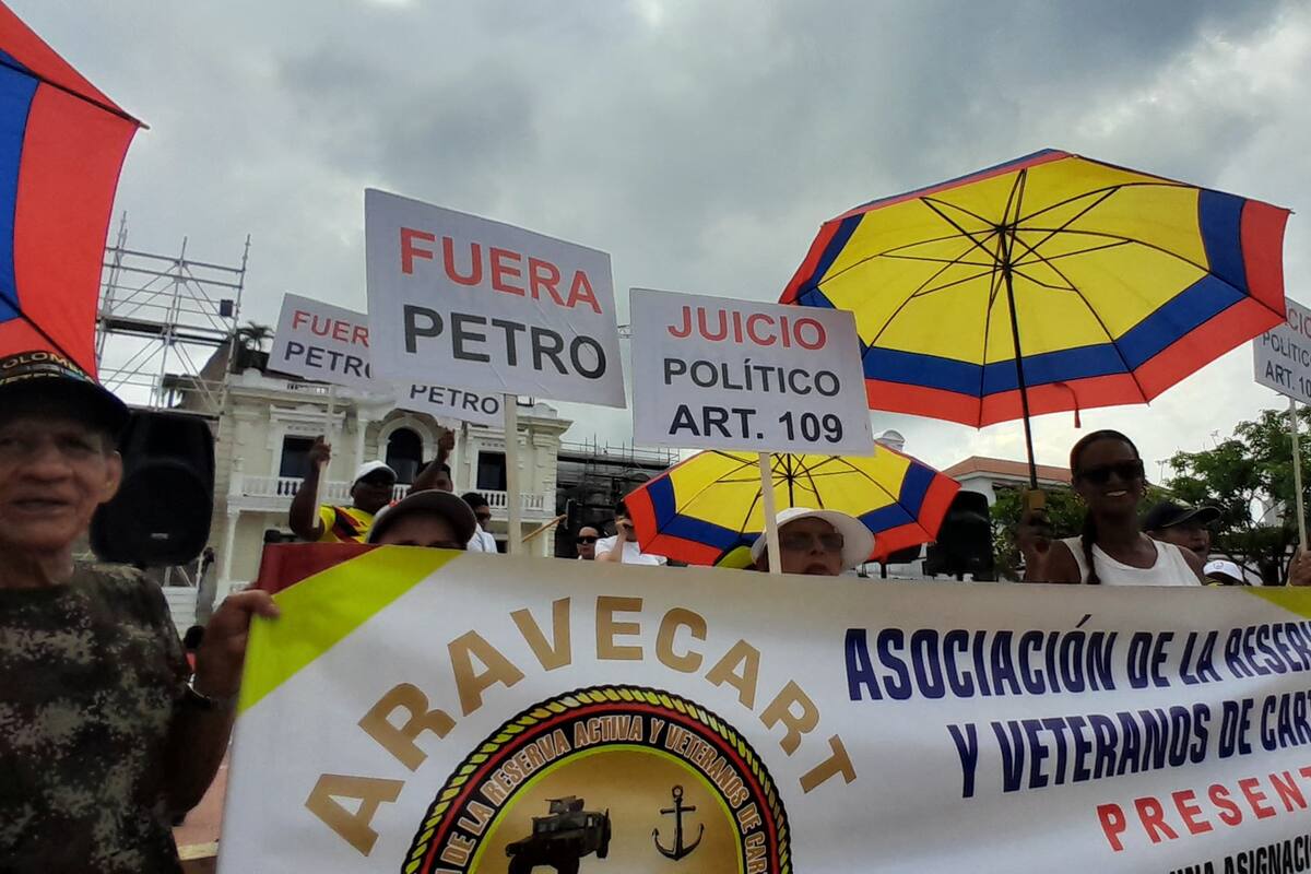En Cartagena así fue la marcha en contra del presidente Petro