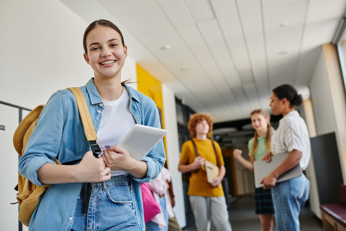 En Colombia, el 52% de las personas no estudian es por razones económicas