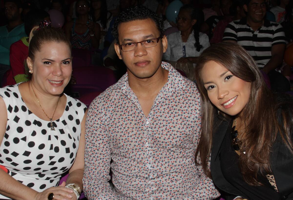 El jurado: Katia Lozano, Jesús Paternina y Margareth Rodríguez.