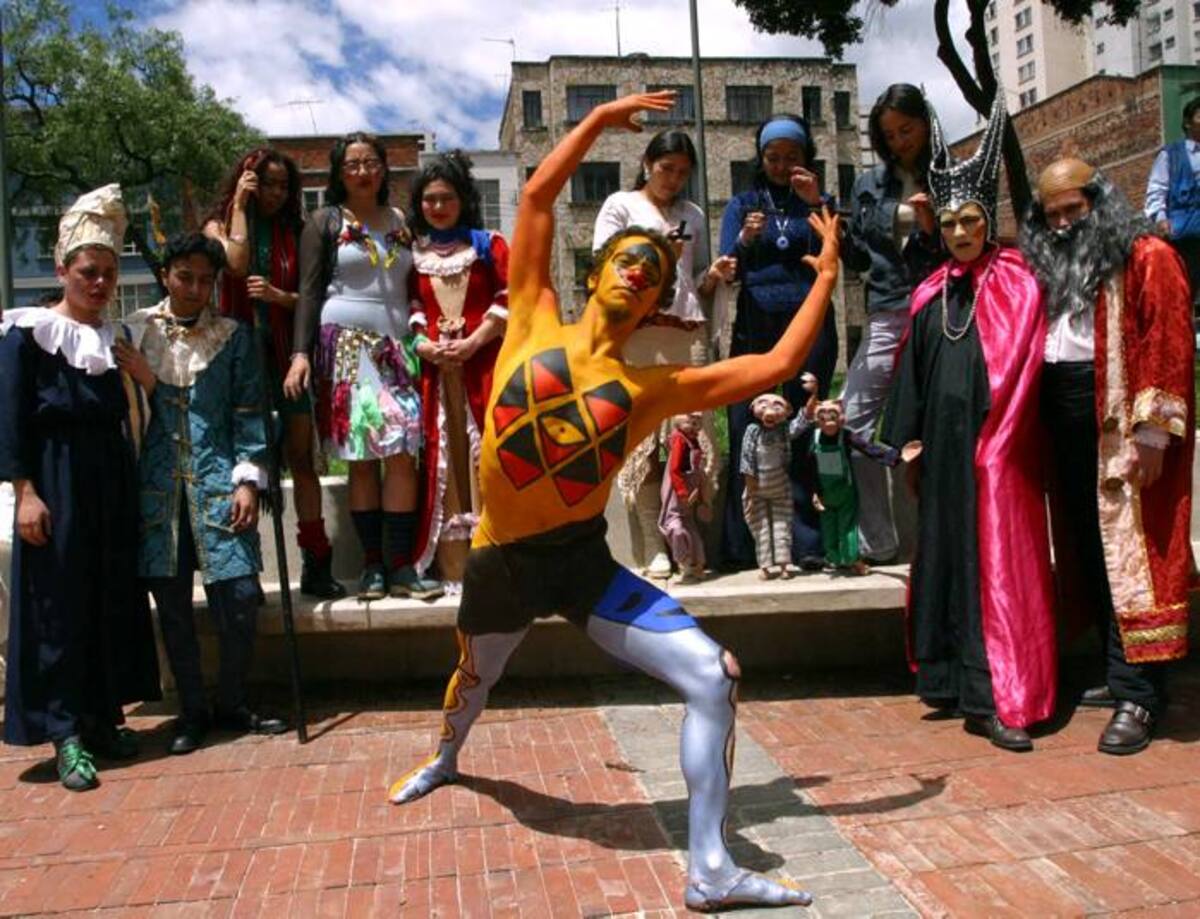 La caminata teatral se inicia en la Avenida Venezuela a las 8 a.m. FOTOS: COLPRENSA