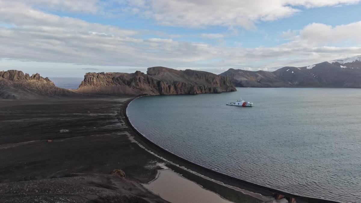 En el marco de la XII Expedición Científica, Colombia consolida alianzas con Chile y Ecuador, en la Antártida. // Foto: cortesía - Dimar